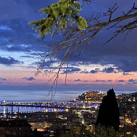 Holiday Home Delo - Imperia Esterno foto